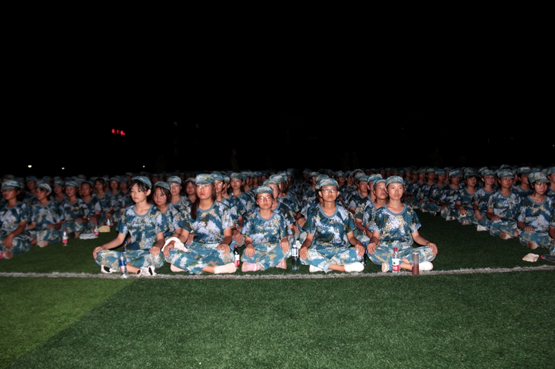 01.jpg 01.jpg