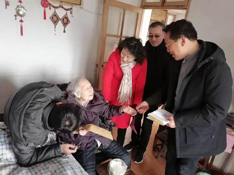 郝主任组.jpg 郝主任组.jpg