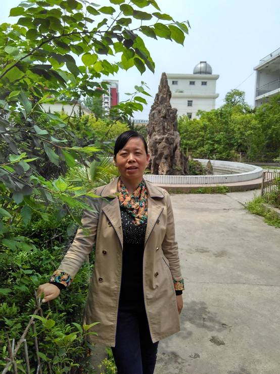 王友秀